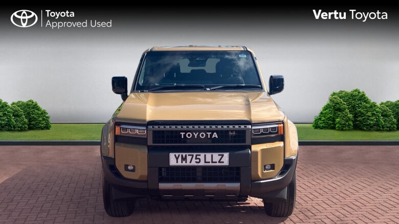 Toyota Land Cruiser 2.8 D-4D 48V 205 Invincible 5dr Auto [Pan Rf/5 St] Diesel Station Wagon